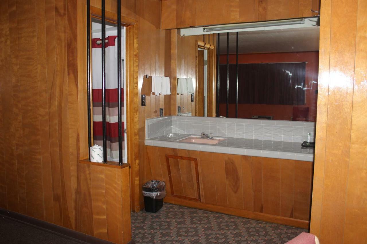 Budget Inn Pulaski ภายนอก รูปภาพ